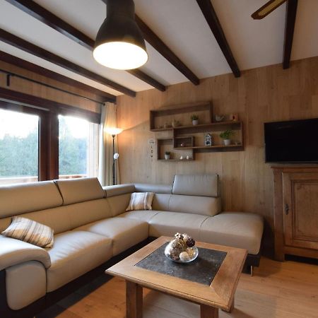 Very Welcoming And Cosy Chalet Nassogne Zimmer foto